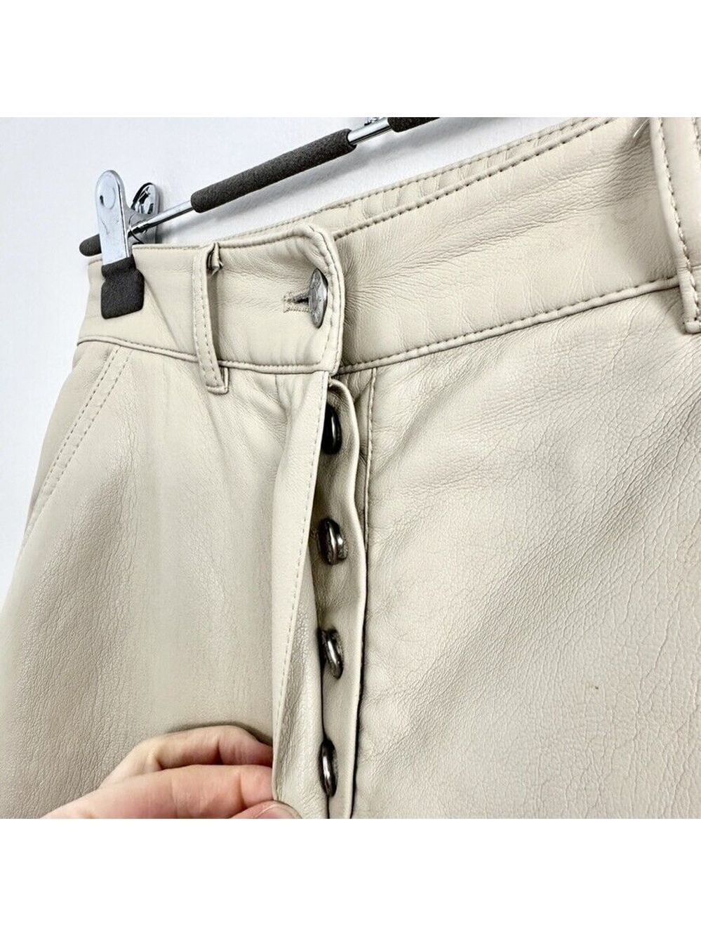 Wilfred Modern Cargo Pant Faux Leather Women's Size 0 Birch Beige - Picture 4 of 13